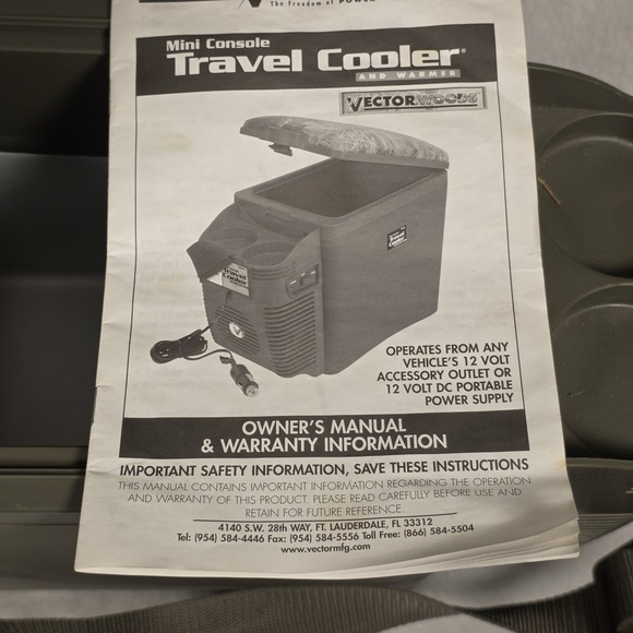 Vector VW222 Portable Travel Cooler & Warmer Mini Console Camo 12V Lighter Plug - Picture 10 of 13